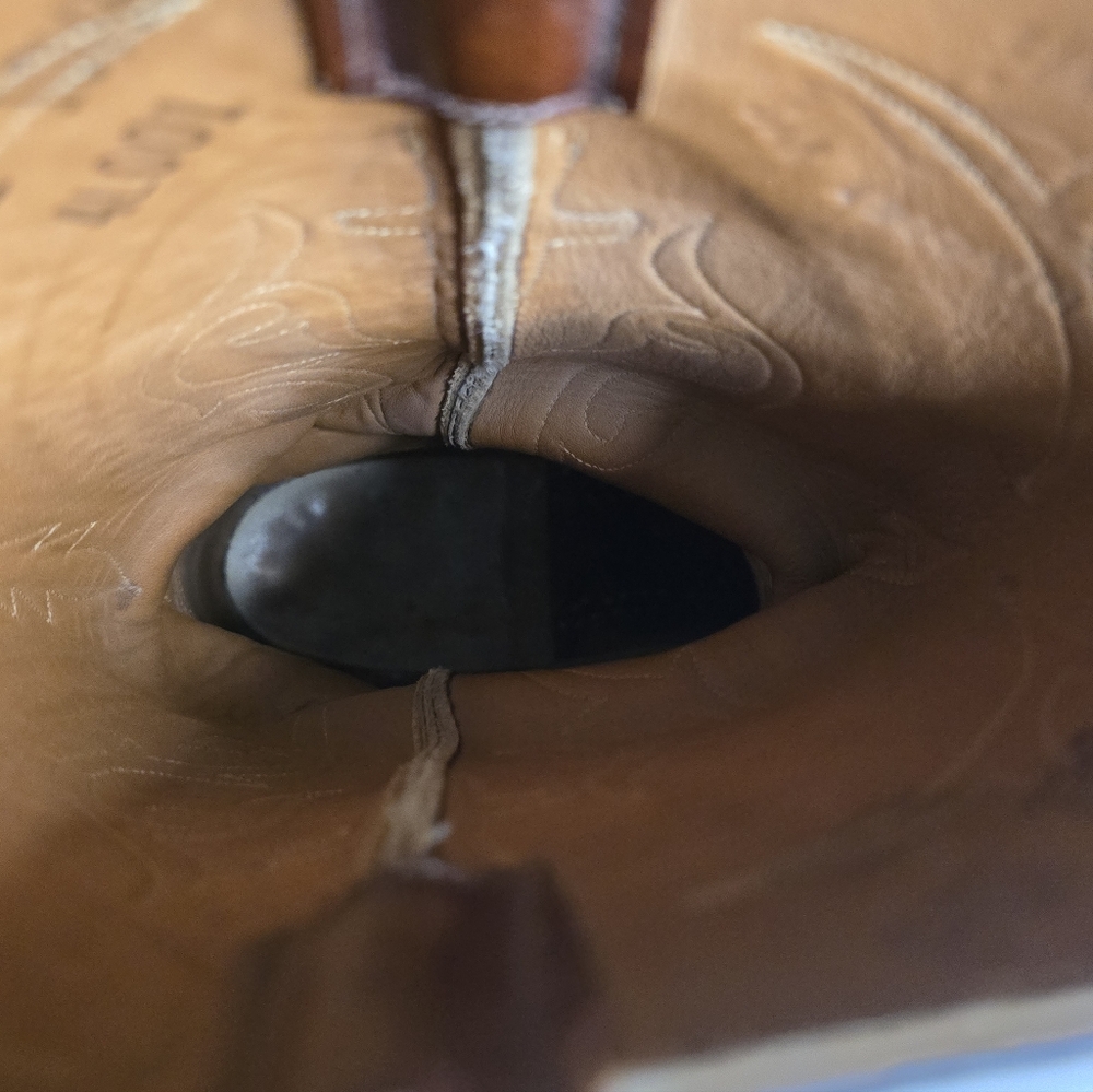 Lucchese Chestnut Brown Leather Western Cowboy Boots - Picture 9 of 15